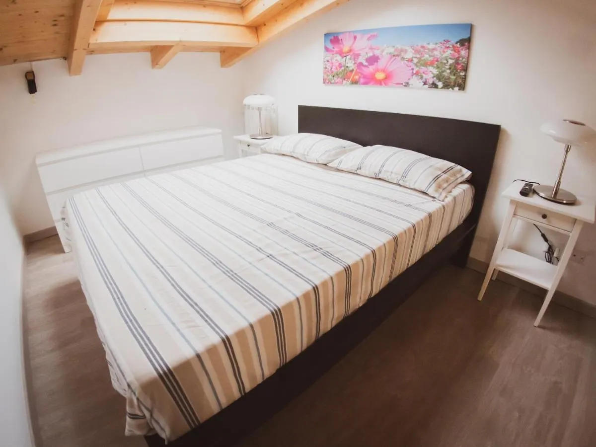 Flats 15 - New Opening Apartment Rome Italy