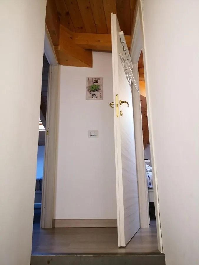 Flats 15 - New Opening Apartment Rome Italy